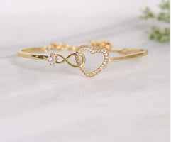 Love Herz Armband - Symbol der Ewigen Liebe