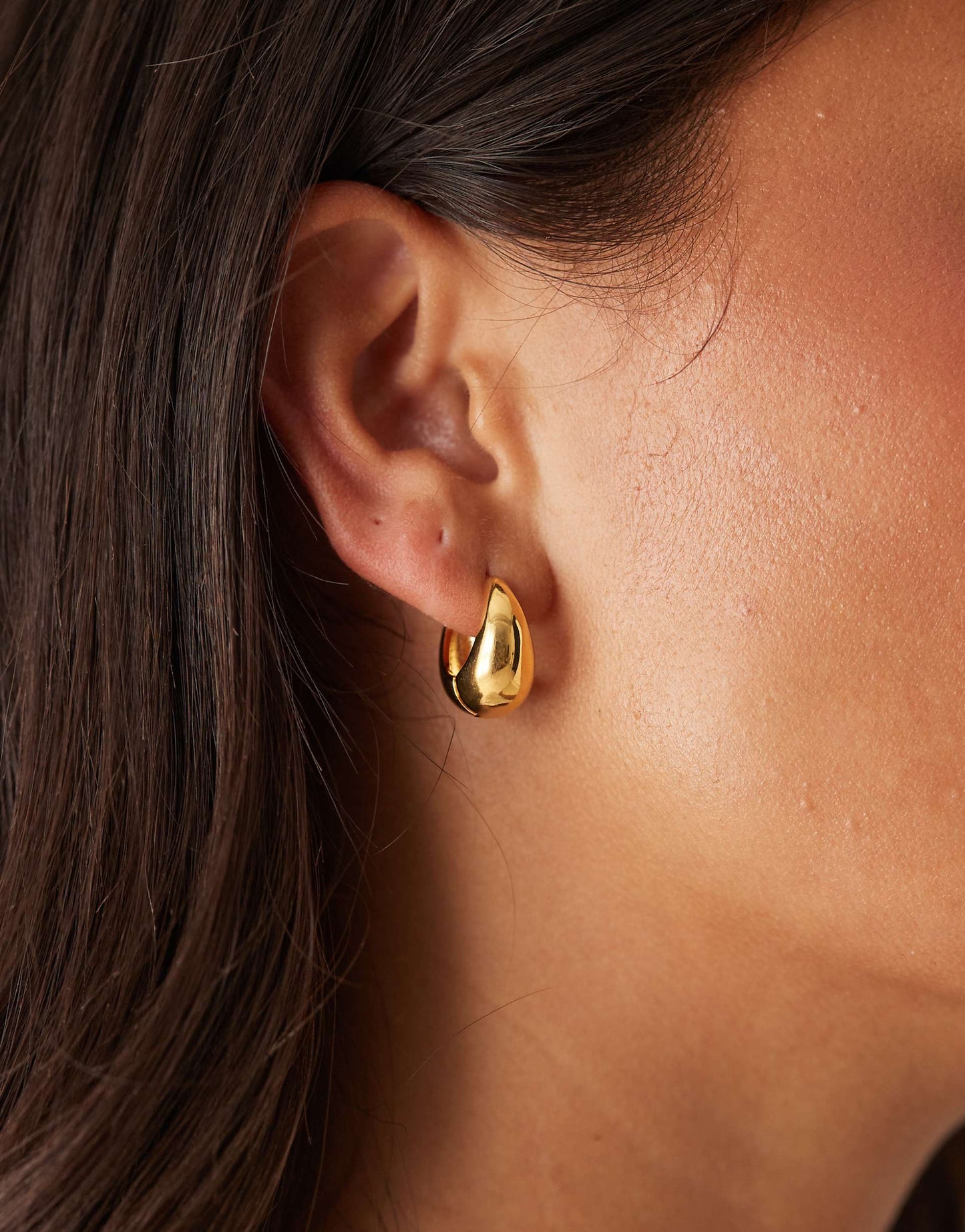 Abgerund vergoldete Ohrringe – 18K Gold oder Silber