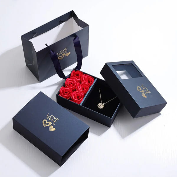 Herz & Kleeblatt Kette – Liebe & Glück