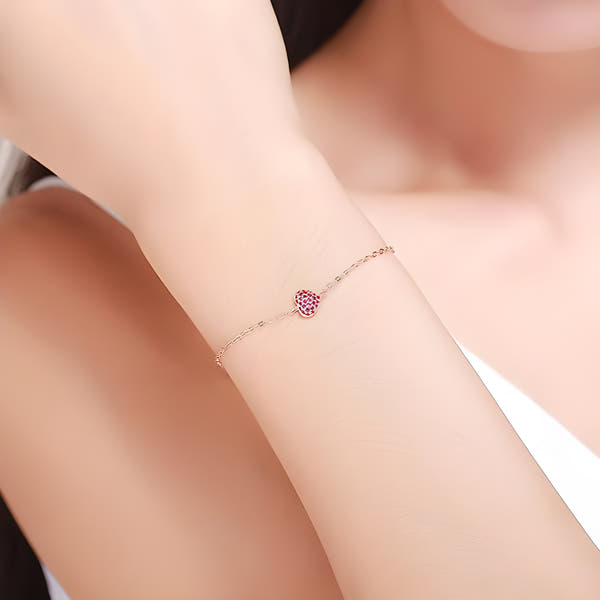 Sira™ | Studded Herz armband