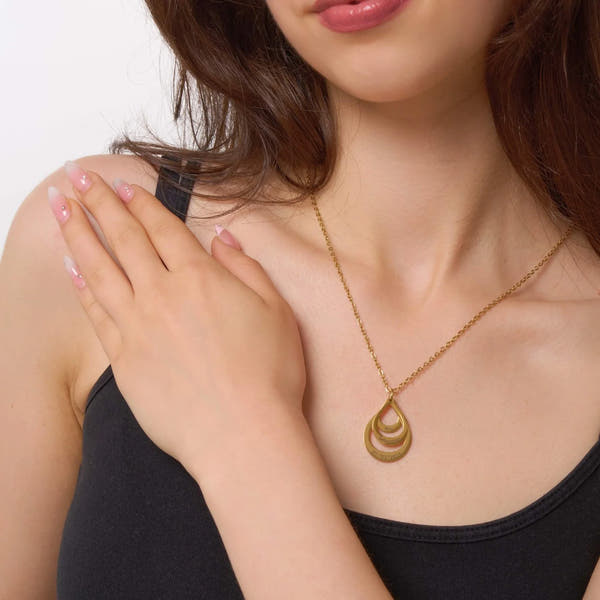 Rae™ | Tropfen Halskette mit Gravur