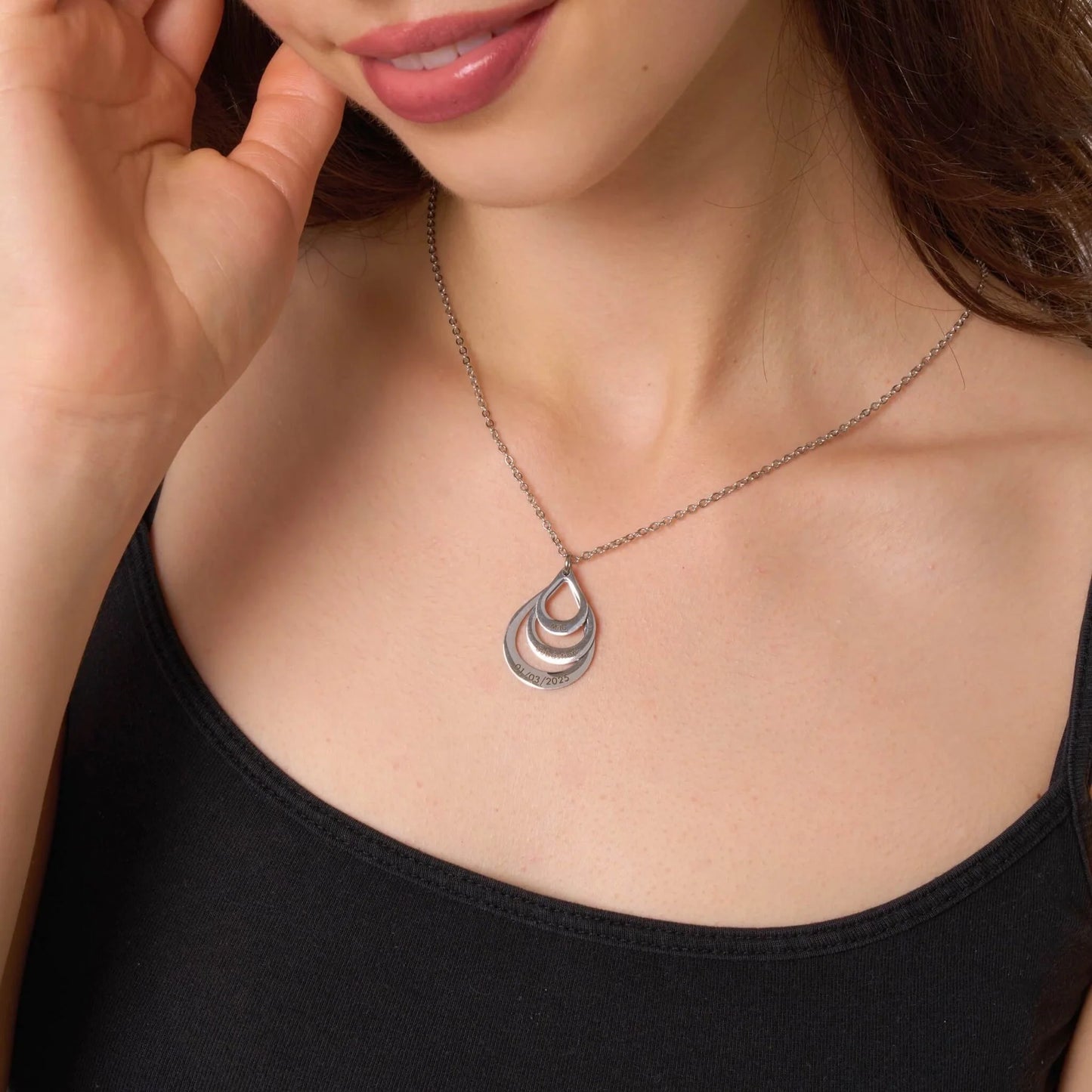 Rae™ | Tropfen Halskette mit Gravur