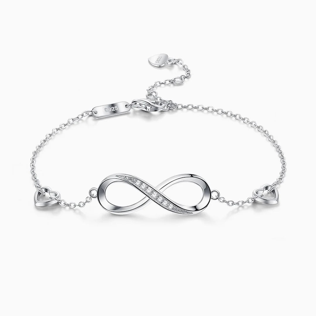 Amora™ | Infinity Armband